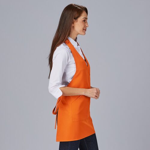 Delantal con peto en pico. Sarga poliester 80x65 cms. (615) Sarga Pol Naranja Talla Única